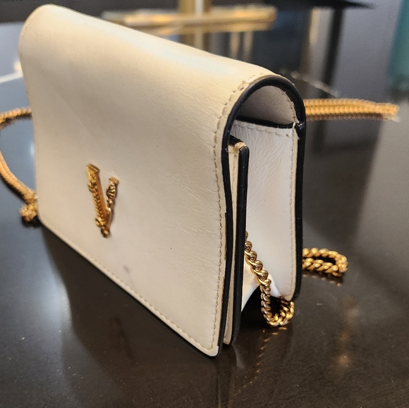 Authentic Versace!!!!! White and gold leather Versace mini bag - Picture 3 of 10